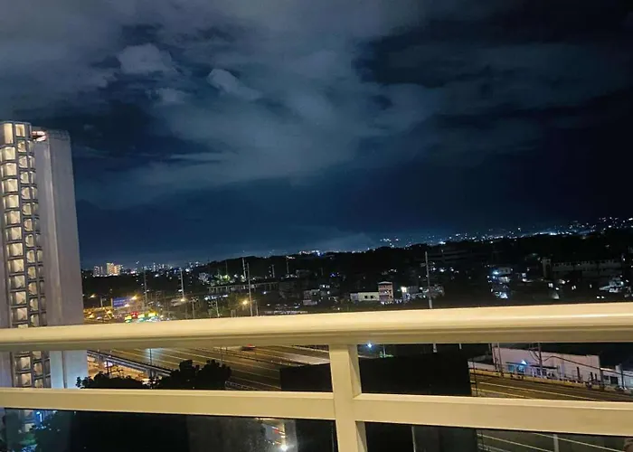 Azure Urban Staycation *
